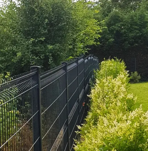 réalisation de la pose d'une clôture de jardin en Wallonie